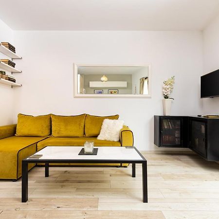 Luxury Central Apartment Plovdiv Buitenkant foto
